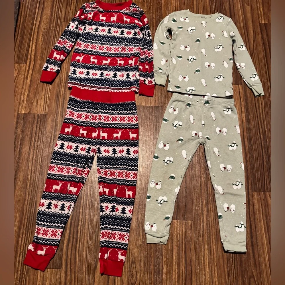 Bundle of 2 Christmas Pajama Set’s - 4T